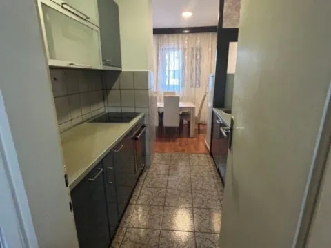 Izdavanje, trosoban stan, 98m², Preko Morače, Podgorica - image 3