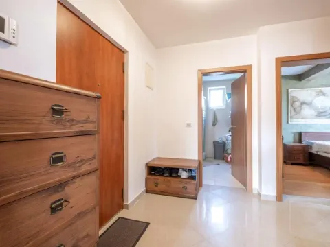 Sale, two bedroom apartment, 76m², Budva, Crna Gora - image 9