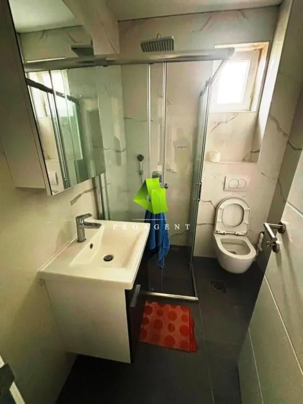 Izdavanje, dvosoban stan, 56m², Medijana, Niš