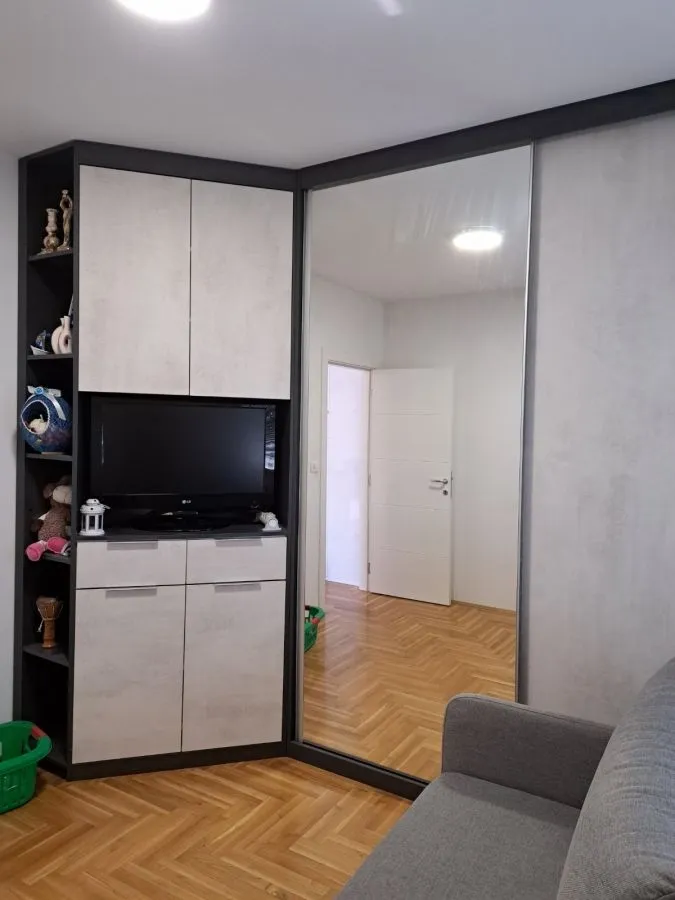 Prodaja, četvorosoban stan, 91m², Bulevar Evrope, Novi Sad Sve Podlokacije