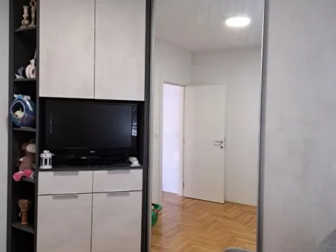 Sale, four bedroom apartment, 91m², Bulevar Evrope, Novi Sad Sve Podlokacije - image 12