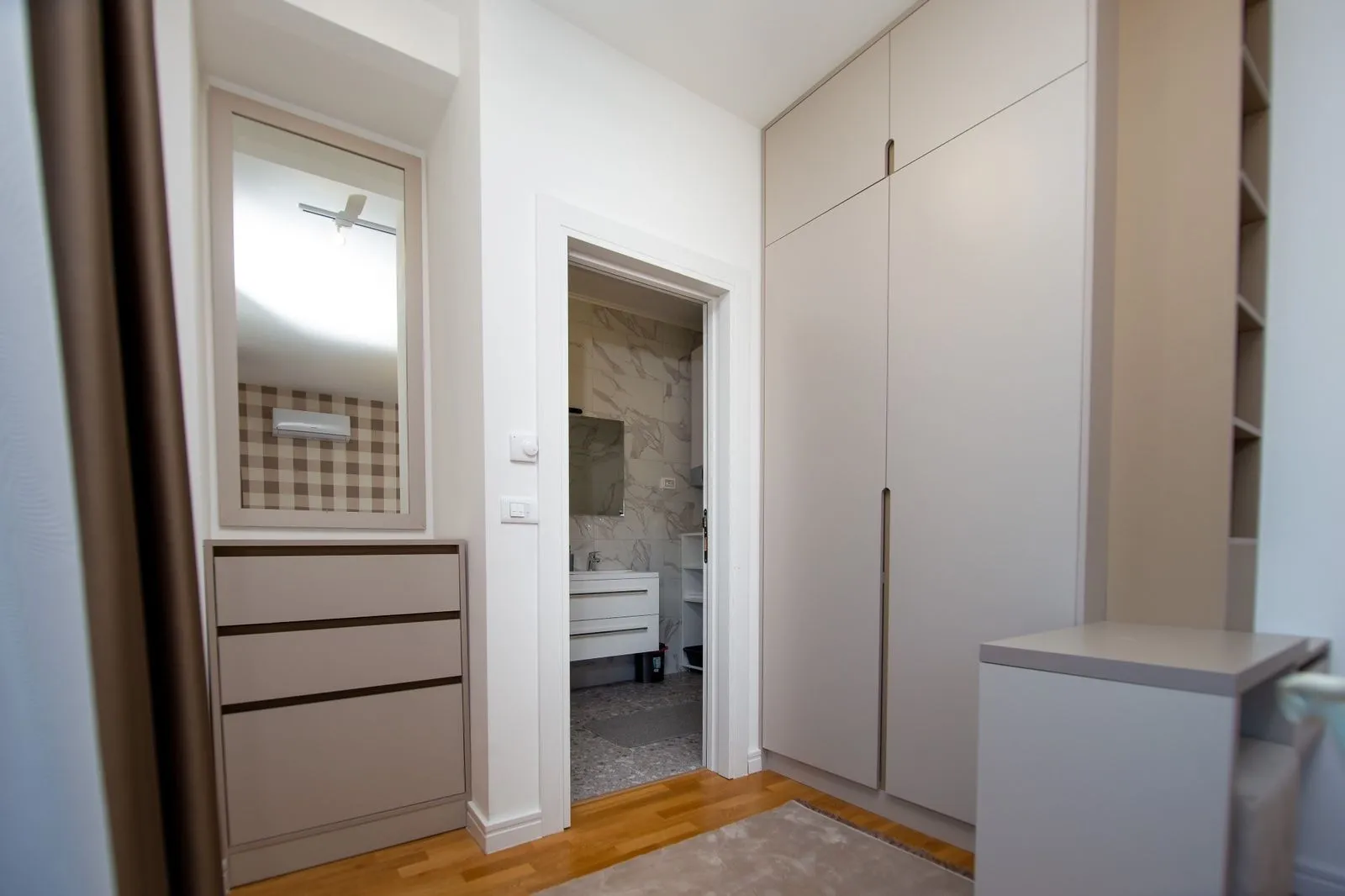 Rent, house, 250m², Budva, Crna Gora