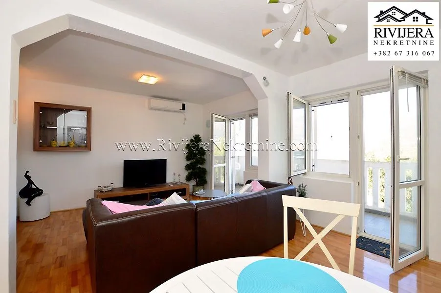 Prodaja, kuća, 130m², Njivice, Herceg Novi