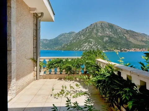 Prodaja, kuća, 235m², Kostanjica, Kotor - image 45