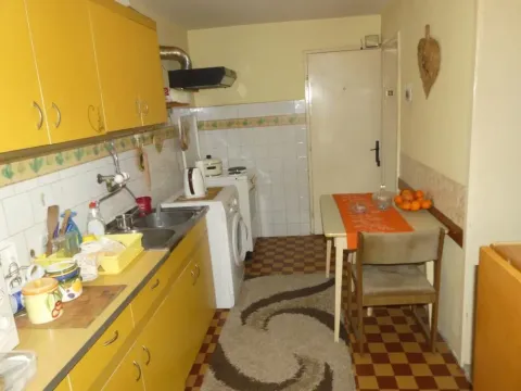 Sale, house, 240m², Tavrića obori, Jagodina - image 2