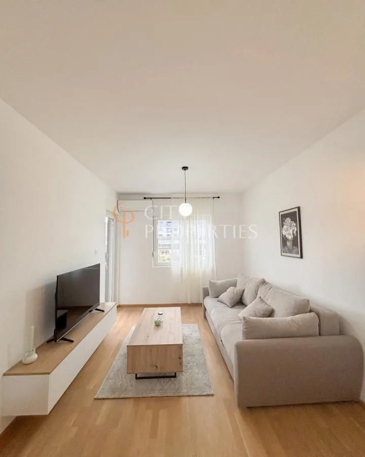 Izdavanje, stan, 45m², Pobrežje, Podgorica