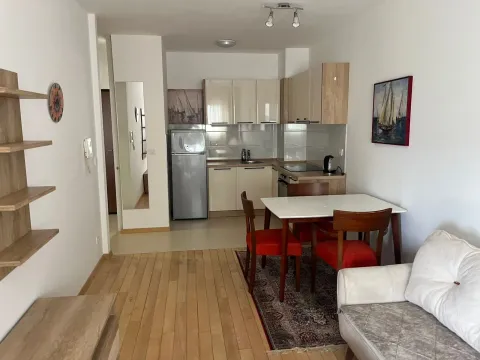 Prodaja, jednosoban stan, 45m², Centar, Budva - image 2