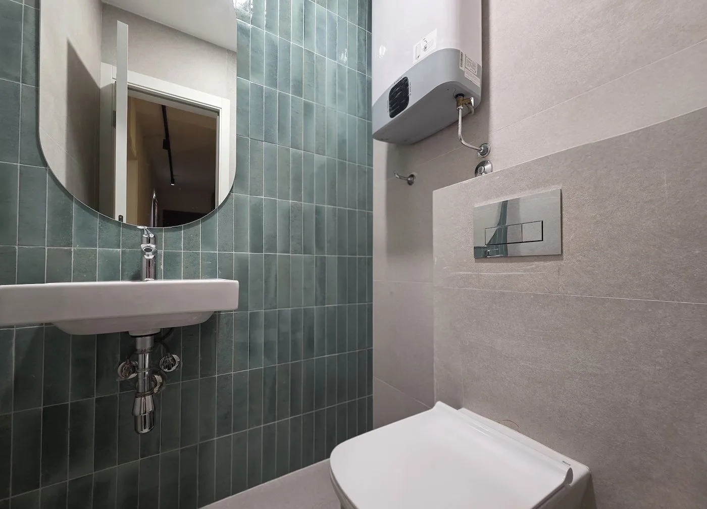 Izdavanje, stan, 105m², Central Point, Podgorica