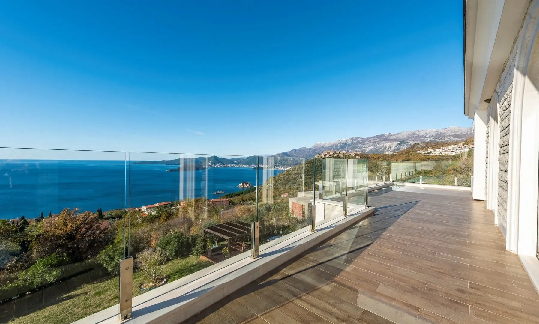 Sale, house, 496m², Blizikuće, Budva