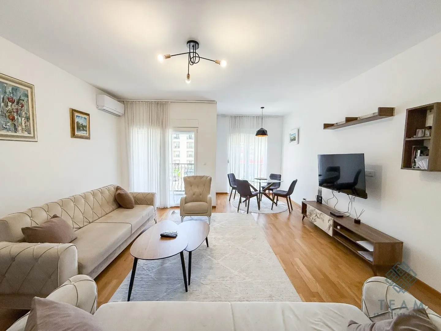 Izdavanje, dvosoban stan, 70m², Zabjelo, Podgorica
