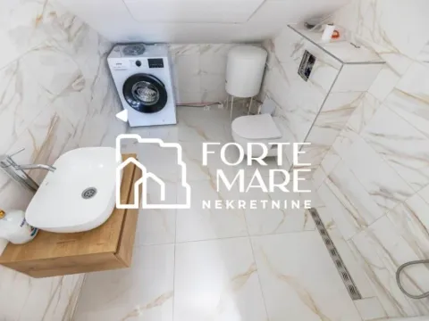 Prodaja, garsonjera, 36m², Herceg Novi, Crna Gora - image 9