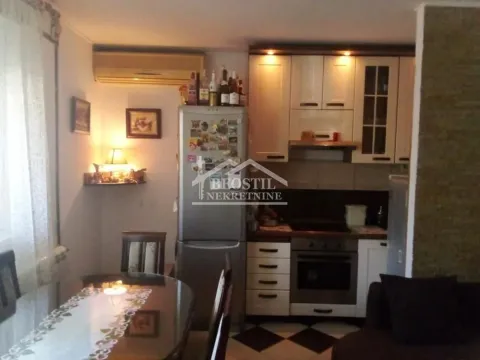 Sale, two bedroom apartment, 51m², Zemun Sve Podlokacije, Beograd