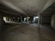 Prodaja, poslovni prostor, 400m², Centar, Podgorica - image 2