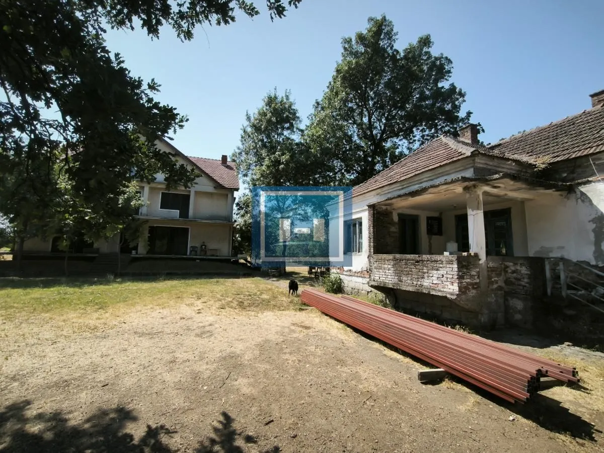 Sale, house, 779m², Vlaška, Ćuprija