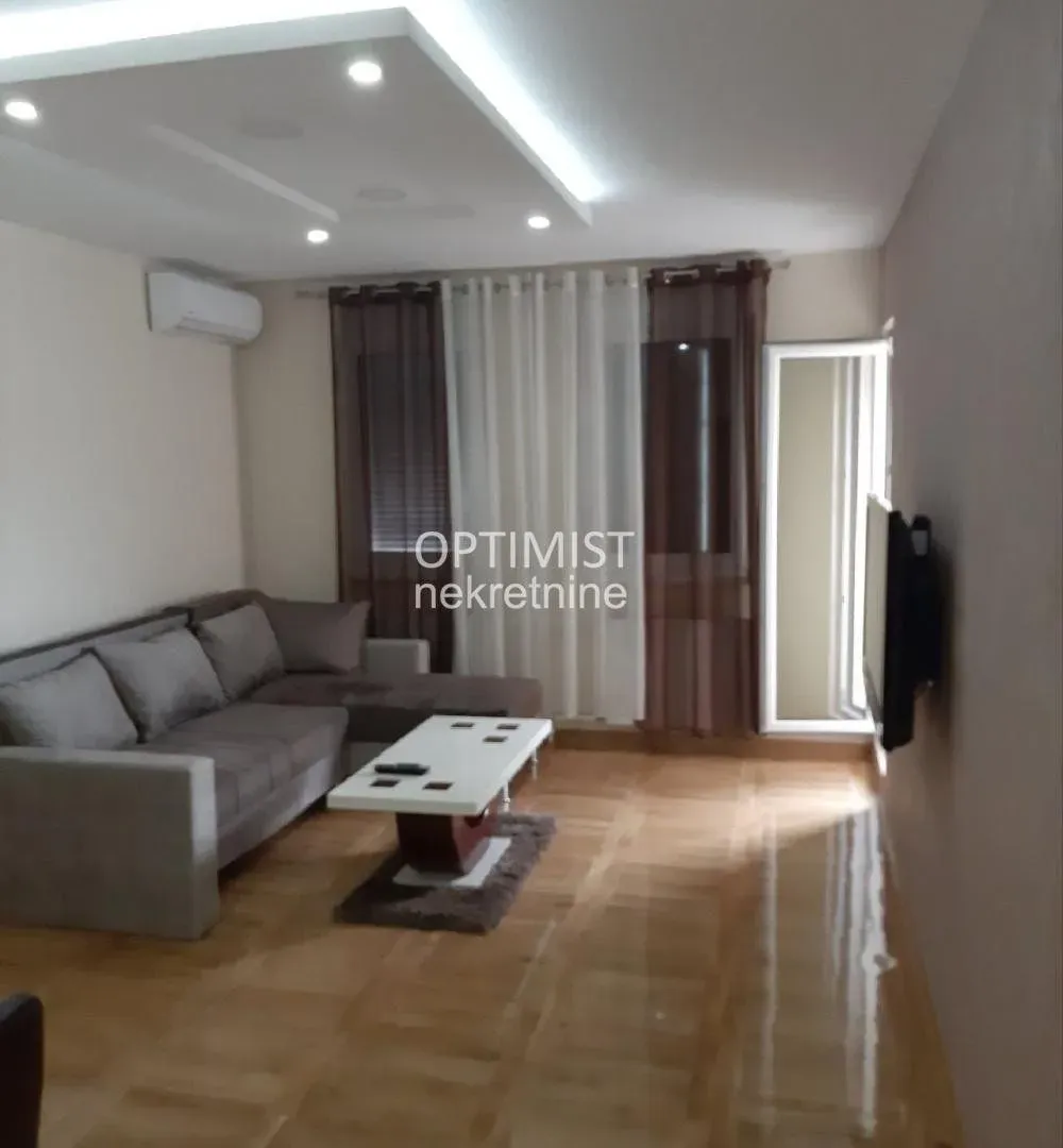Izdavanje, dvosoban stan, 53m², Novi Beograd Sve Podlokacije, Beograd