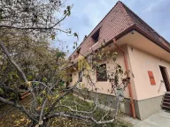 Izdavanje, poslovni prostor, 240m², Sajmište, Novi Sad - image 1