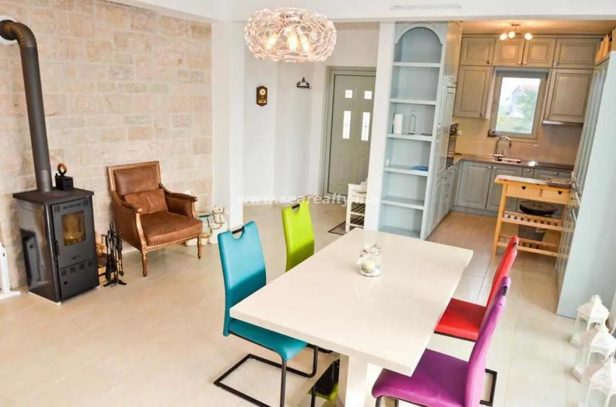 Prodaja, kuća, 105m², Tivat, Crna Gora