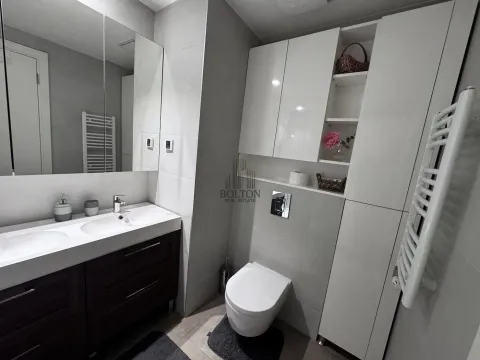 Rent, two bedroom apartment, 55m², Savski Venac, Beograd - image 11