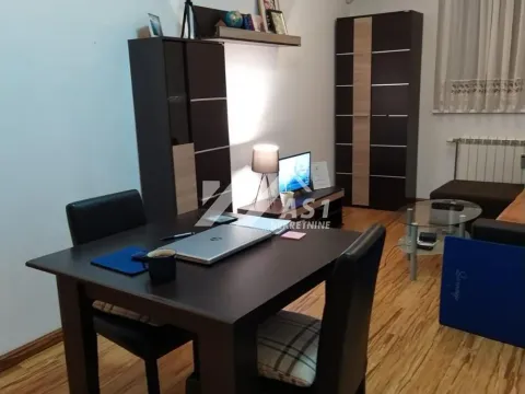 Rent, apartment, 28m², Adamovićevo Naselje, Novi Sad Sve Podlokacije - image 4