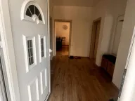 Rent, two bedroom apartment, 75m², Kalimanj, Tivat - image 3