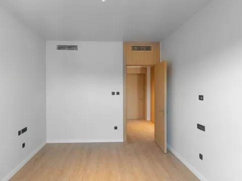 Sale, one bedroom apartment, 62m², Porto Montenegro, Tivat - image 16