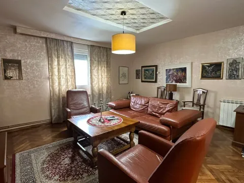 Rent, house, 340m², Gorica C, Podgorica - image 13