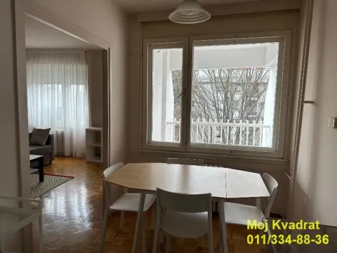 Izdavanje, trosoban stan, 81m², Novi Beograd Blok 30, Novi Beograd Sve Podlokacije - image 4