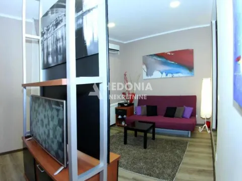 Prodaja, trosoban stan, 90m², Stari Grad, Beograd - image 12