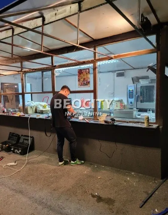 Izdavanje, poslovni prostor, 18m², Banovo Brdo, Beograd