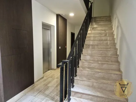 Izdavanje, dvosoban stan, 45m², Vračar Hram, Vračar Sve Podlokacije - image 11