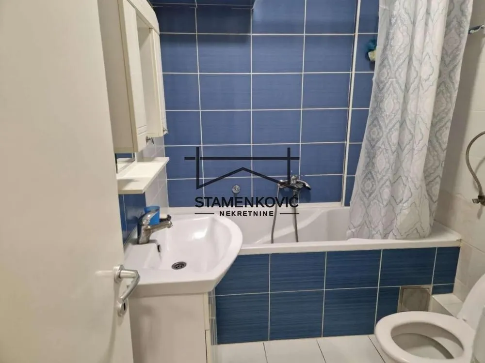 Prodaja, jednosoban stan, 42m², Socijalno, Novi Sad Sve Podlokacije