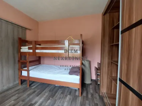 Rent, two bedroom apartment, 70m², Škaljari, Kotor - image 5