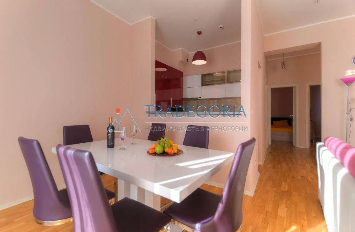 Prodaja, trosoban stan, 104m², Budva, Crna Gora