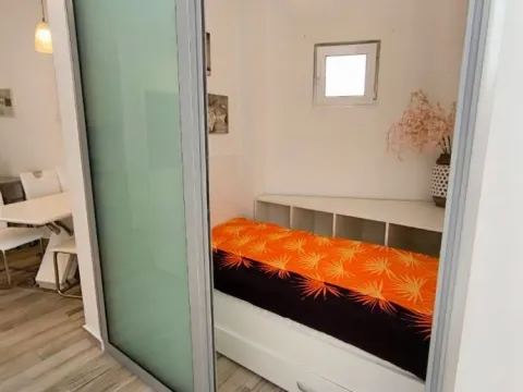 Sale, one bedroom apartment, 35m², Bečići, Budva - image 8