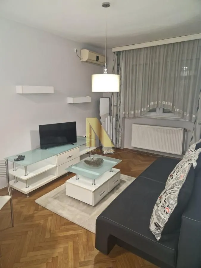 Izdavanje, jednosoban stan, 34m², Grbavica, Novi Sad Sve Podlokacije