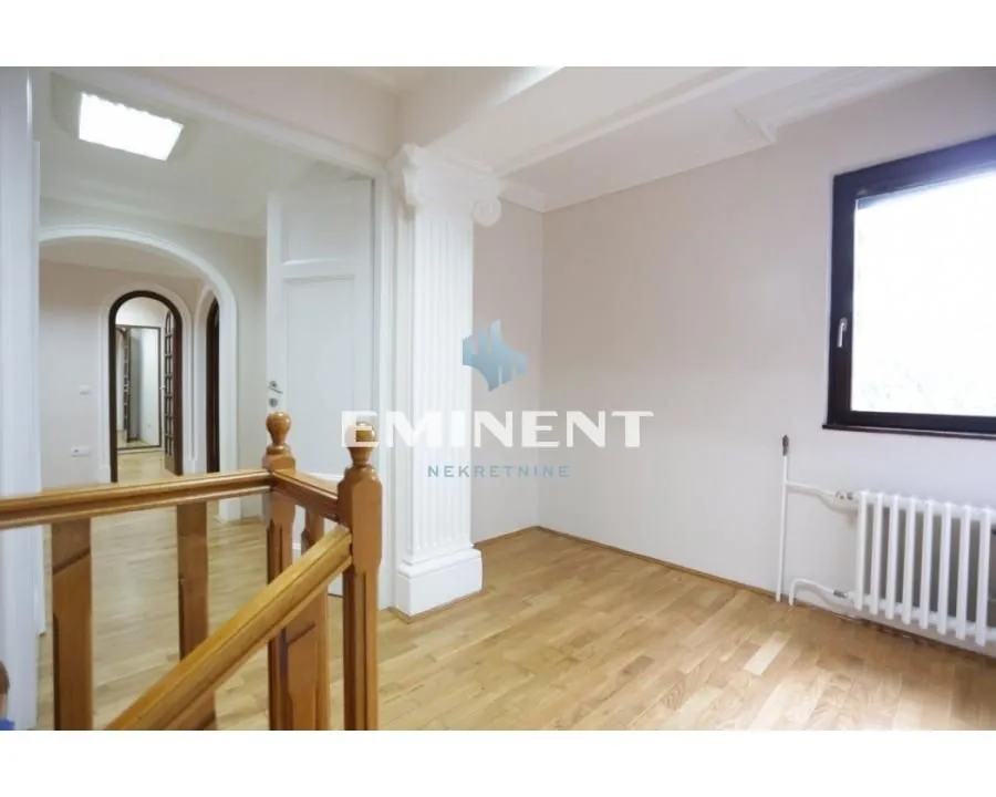 Rent, house, 360m², Autokomanda, Voždovac Sve Podlokacije