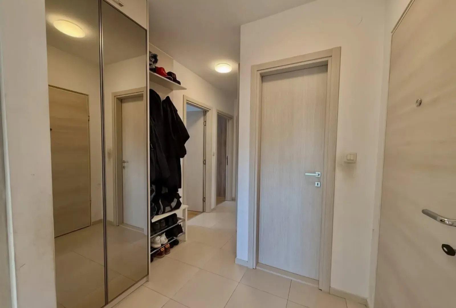Prodaja, trosoban stan, 78m², Stari Aerodrom, Podgorica