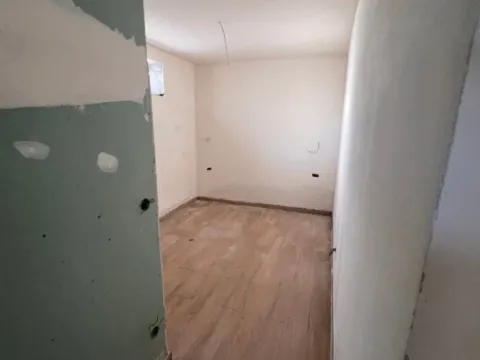 Sale, one bedroom apartment, 30m², Bijela, Herceg Novi - image 2