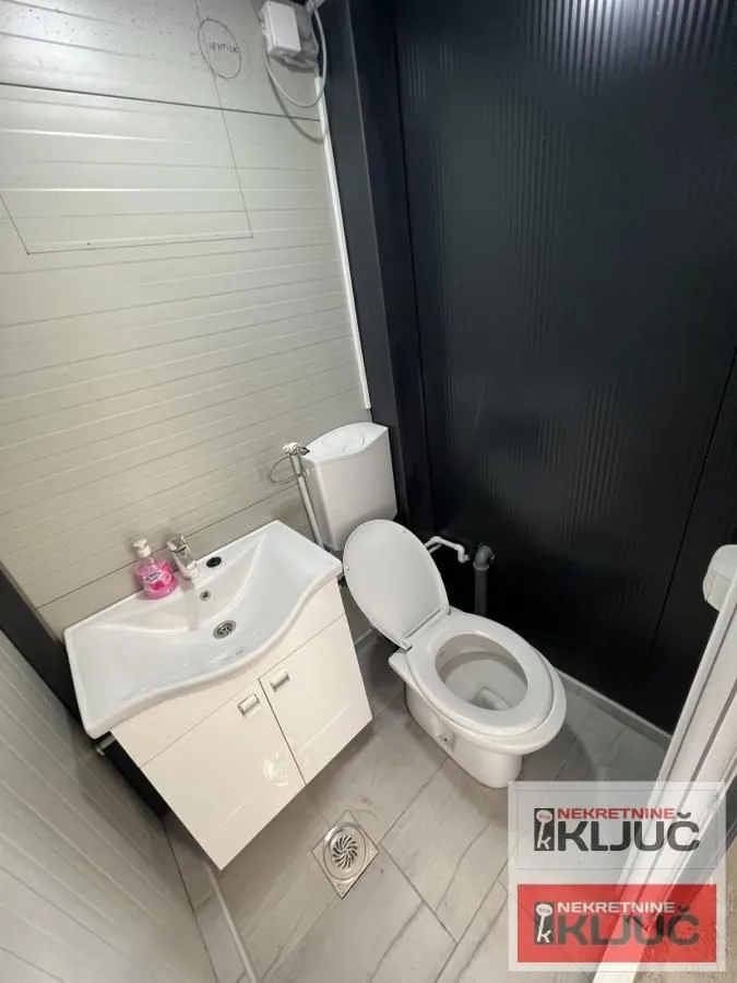 Rent, office space, 270m², Futog, Novi Sad Sve Podlokacije