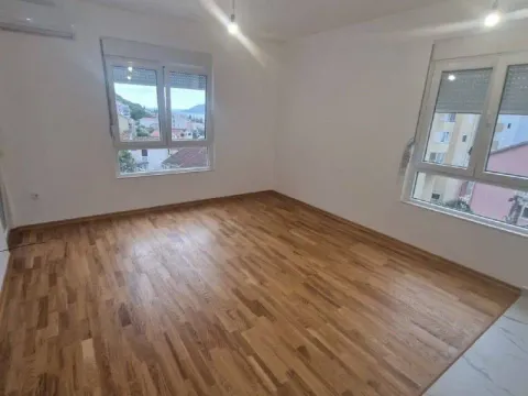 Prodaja, jednosoban stan, 43m², Lazi, Budva - image 4
