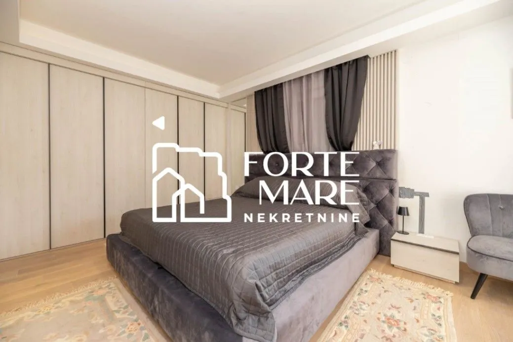 Prodaja, trosoban stan, 122m², Đenovići, Herceg Novi