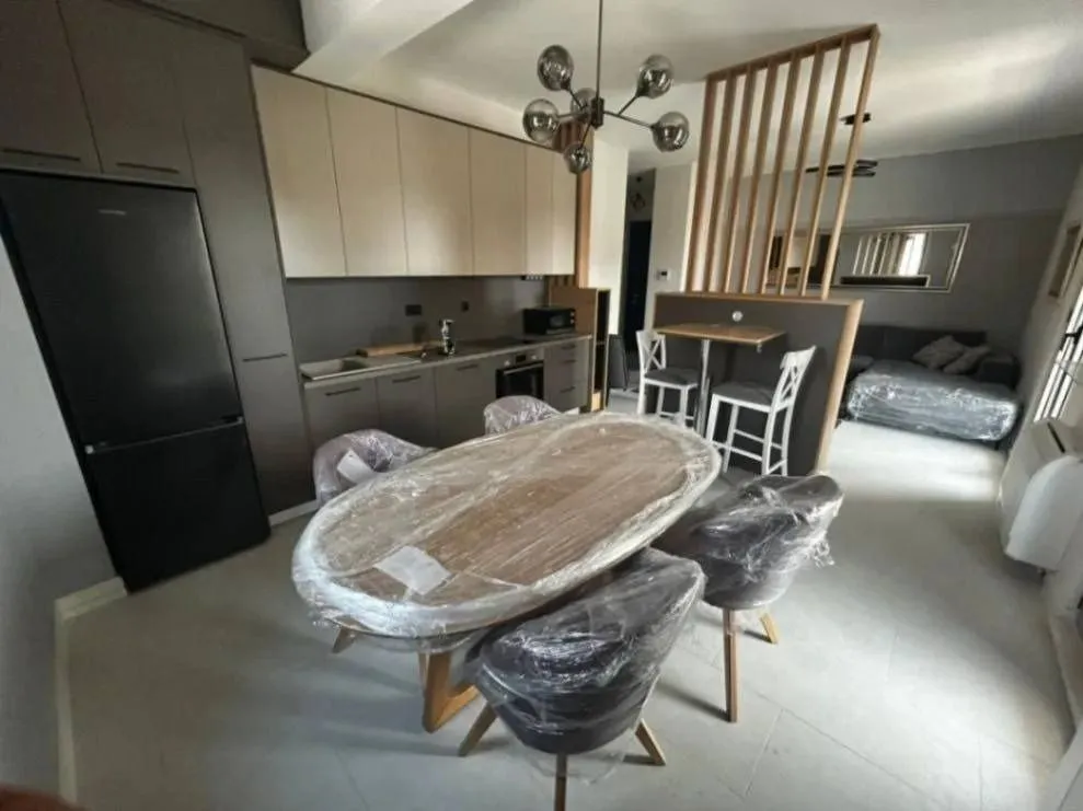Prodaja, dvosoban stan, 85m², Seljanovo, Tivat