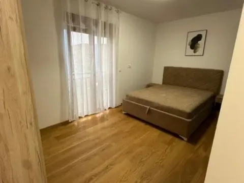Rent, three bedroom apartment, 120m², Obala Đuraševića, Tivat - image 10
