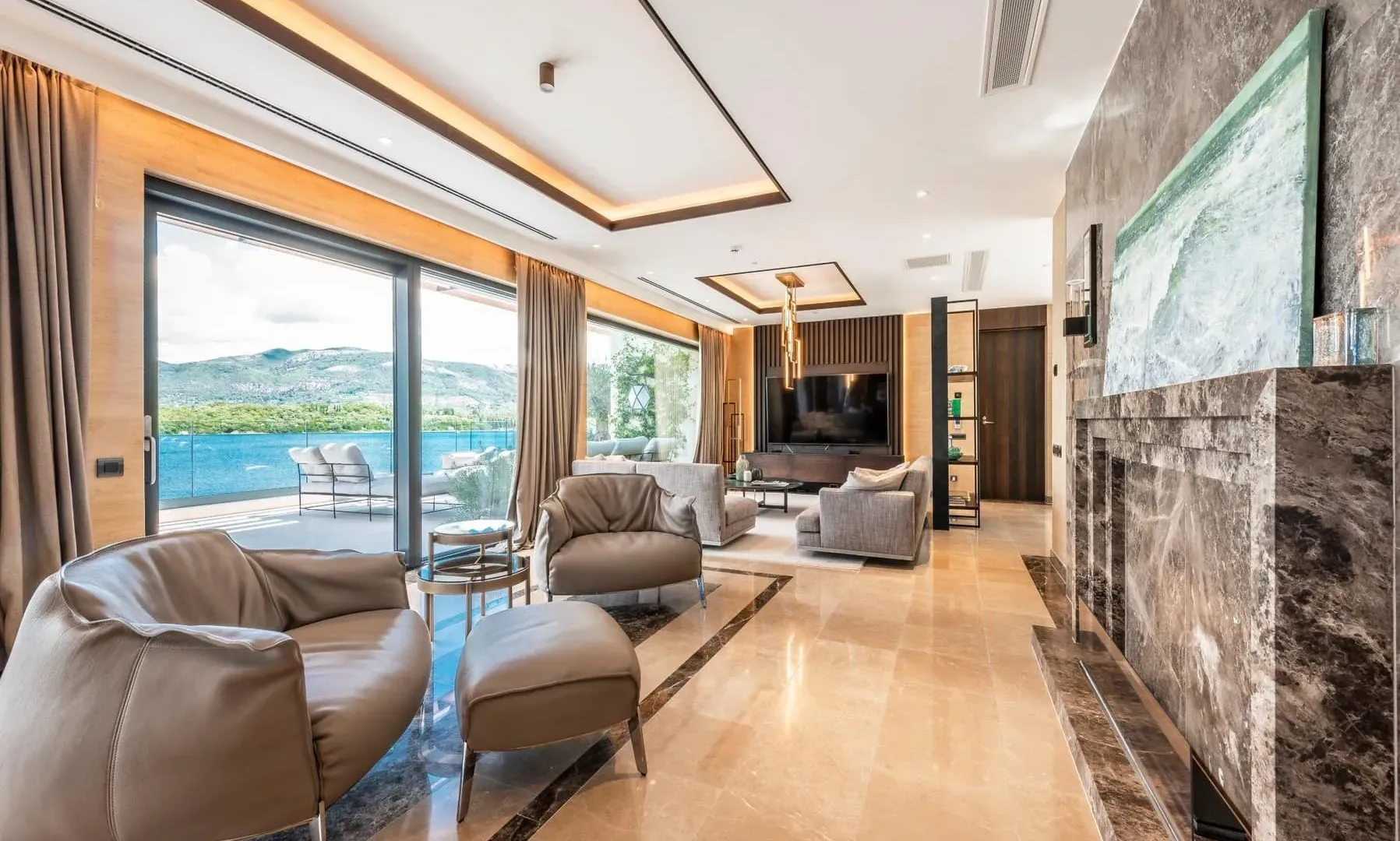 Sale, four bedroom apartment, 500m², Đuraševići, Tivat