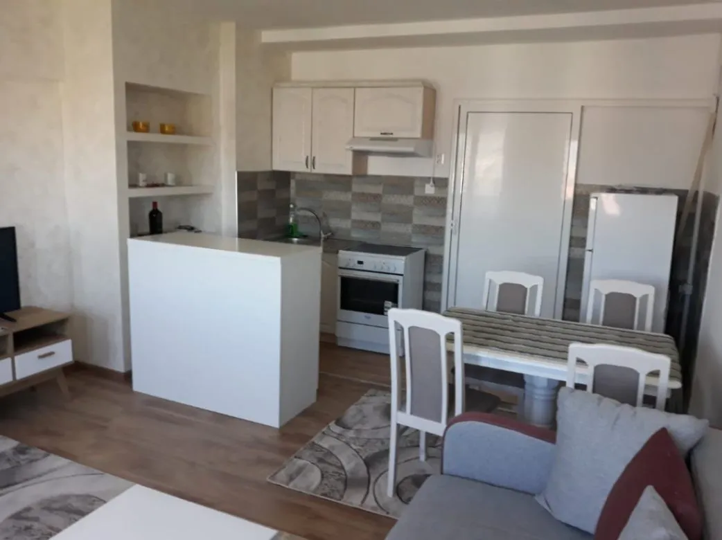 Prodaja, jednosoban stan, 41m², Stari Aerodrom, Podgorica