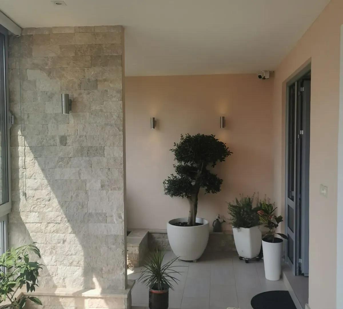 Prodaja, jednosoban stan, 61m², Dobrota, Kotor