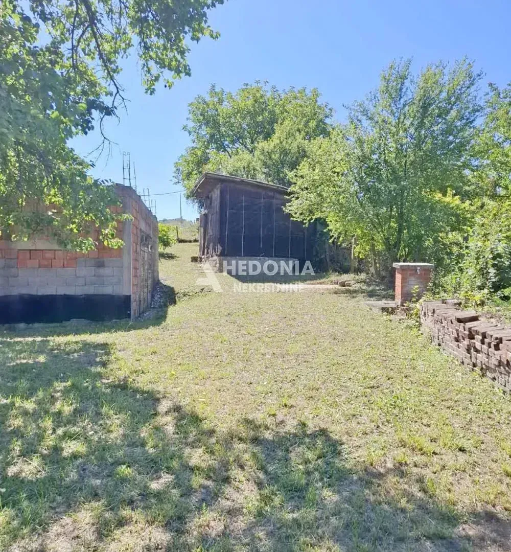 Prodaja, plac, 800m², Mionica, Srbija