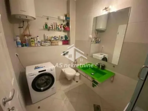 Izdavanje, dvosoban stan, 63m², Stari Grad, Beograd - image 10