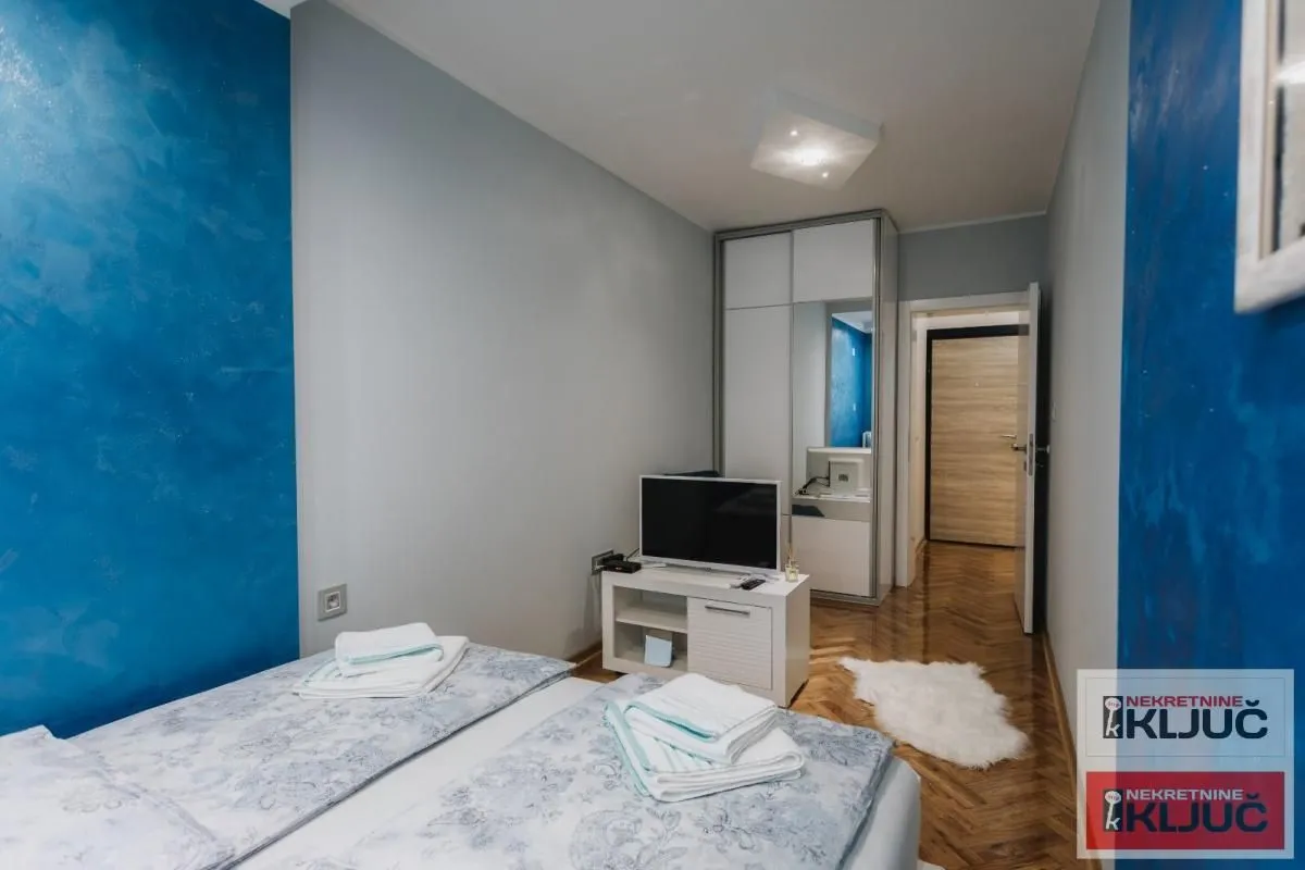 Prodaja, jednosoban stan, 38m², Centar, Novi Sad