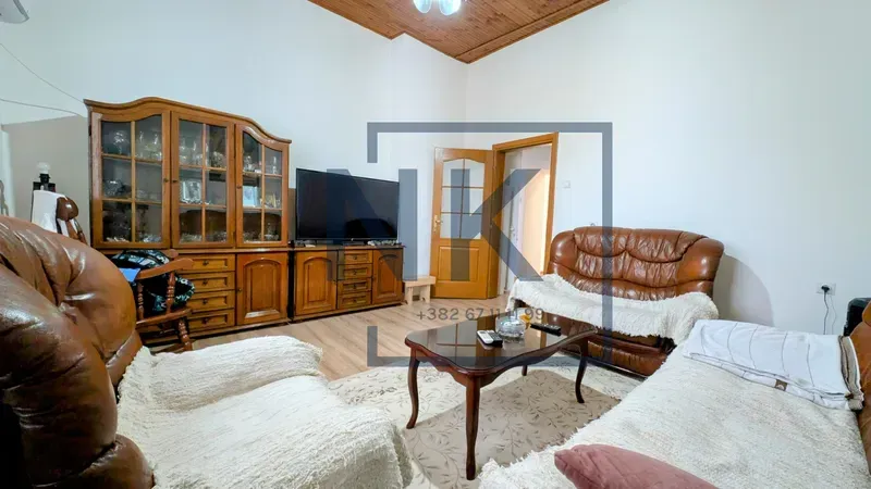 Prodaja, dvosoban stan, 84m², Stara Varoš, Podgorica